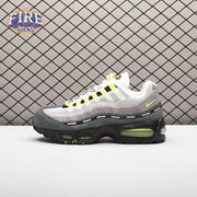 Nike Air Max 95 SP Undefeated Geo NYC Neon IB4523-004 Men's