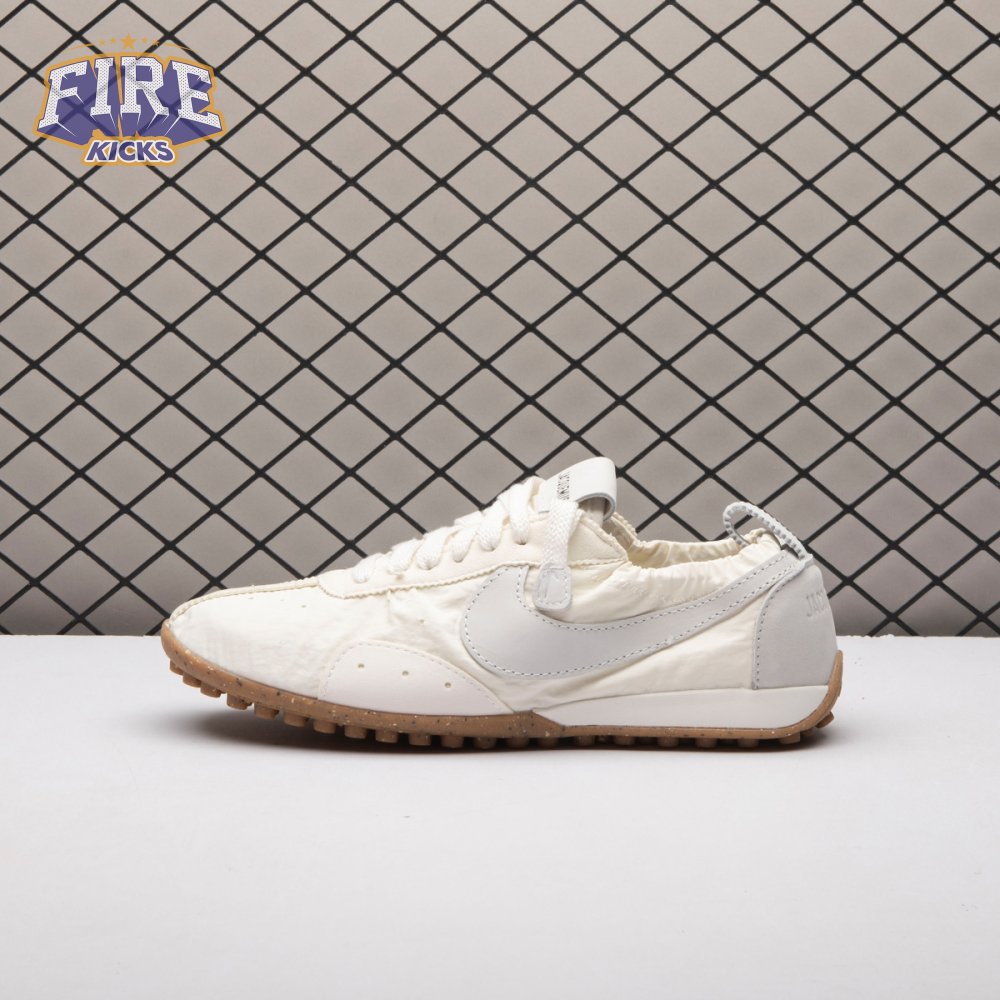 Nike Moon Shoe SP Jacquemus Soft Pearl HV8547-002 Unisex