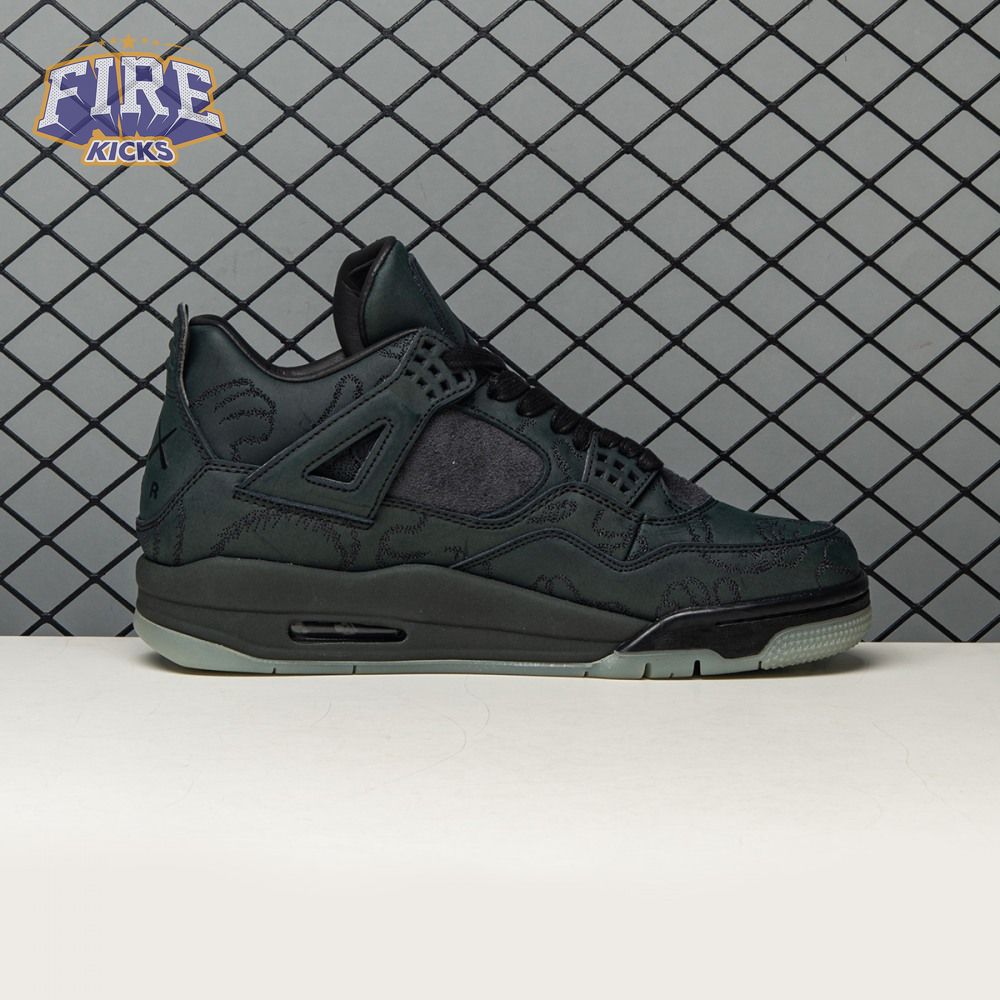 Jordan 4 Retro Kaws Black 930155-001 Men's