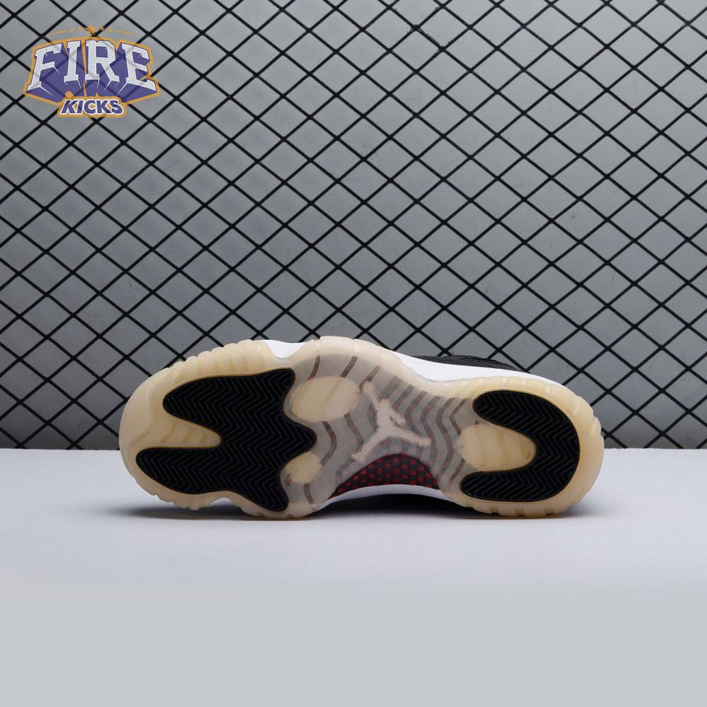 Jordan 11 Retro Low 72-10 AV2187-001 Men's