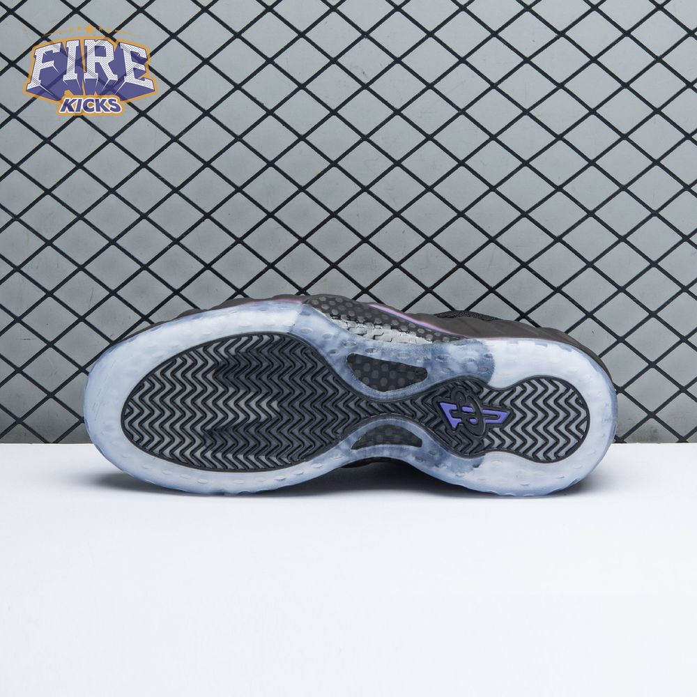 Air Foamposite One Varsity Purple FN5212 001 Unisex