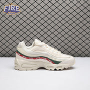 Nike Air Max 95 SP Undefeated Sail IB4453-100 Unisex