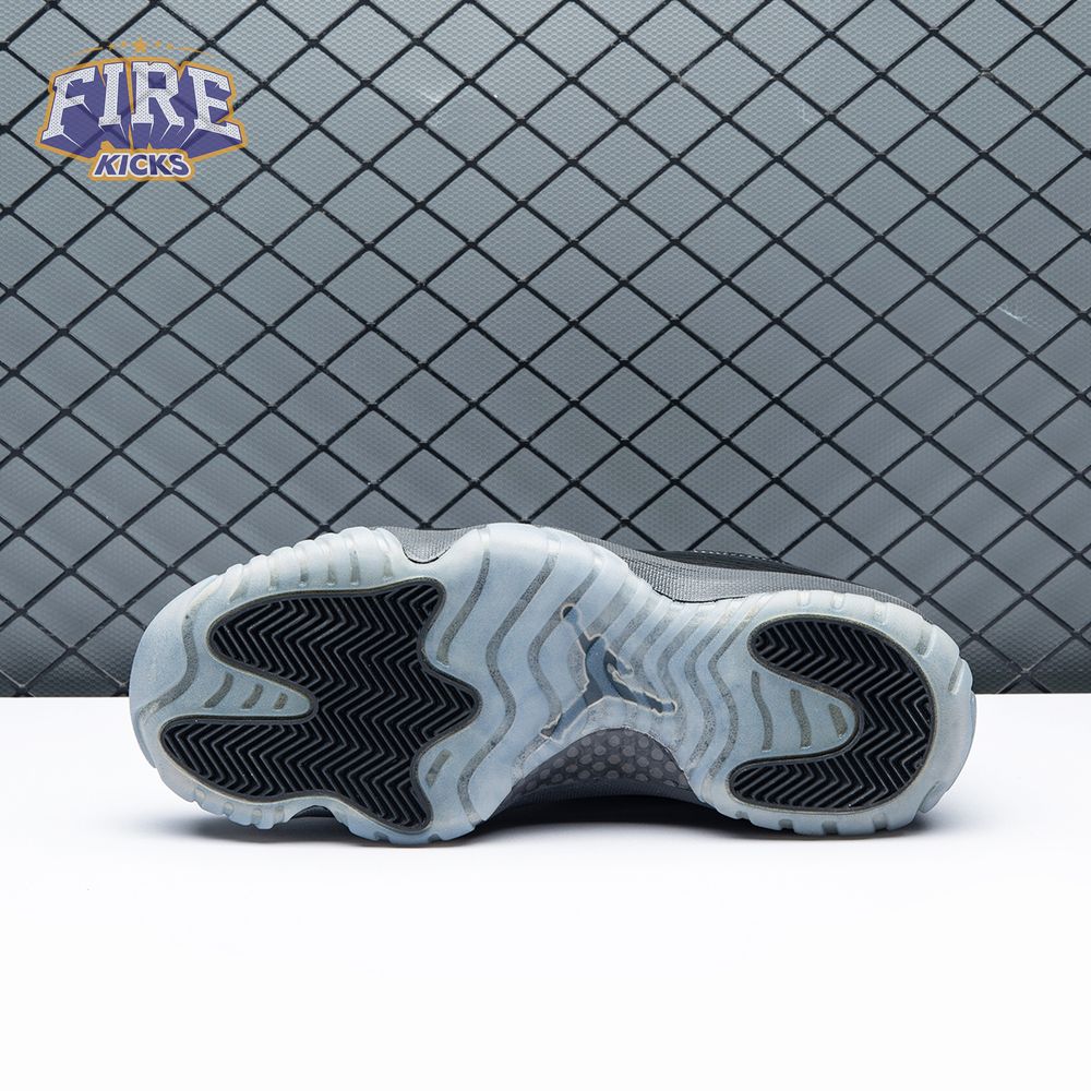 Air Jordan 11 Retro Cap and Gown Men's