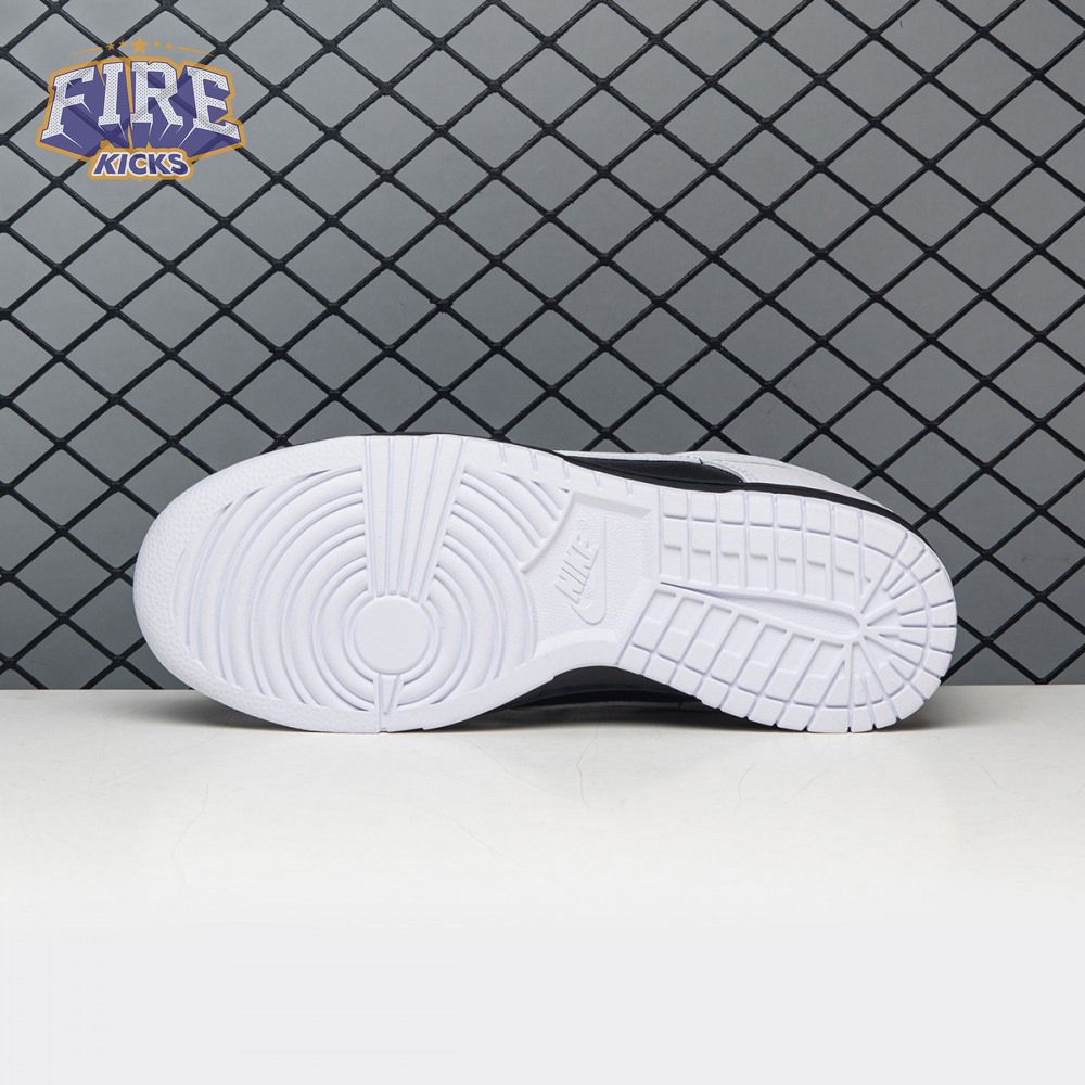 Nike Dunk Low Retro Reverse Panda FD6064-011 Unisex