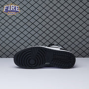 Jordan 1 Retro Black White 555088-010 Unisex