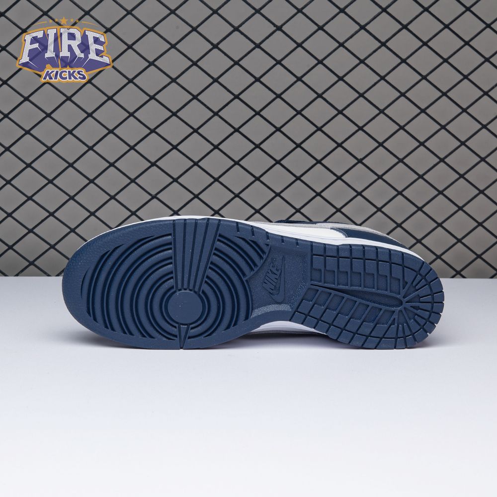 Nike Dunk Low Midnight Navy FD9749-400 Unisex