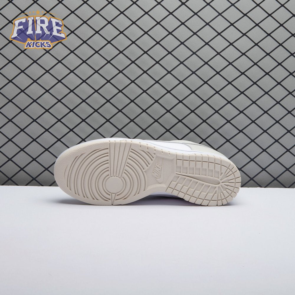 Dunk Low 'Photon Dust' Unisex
