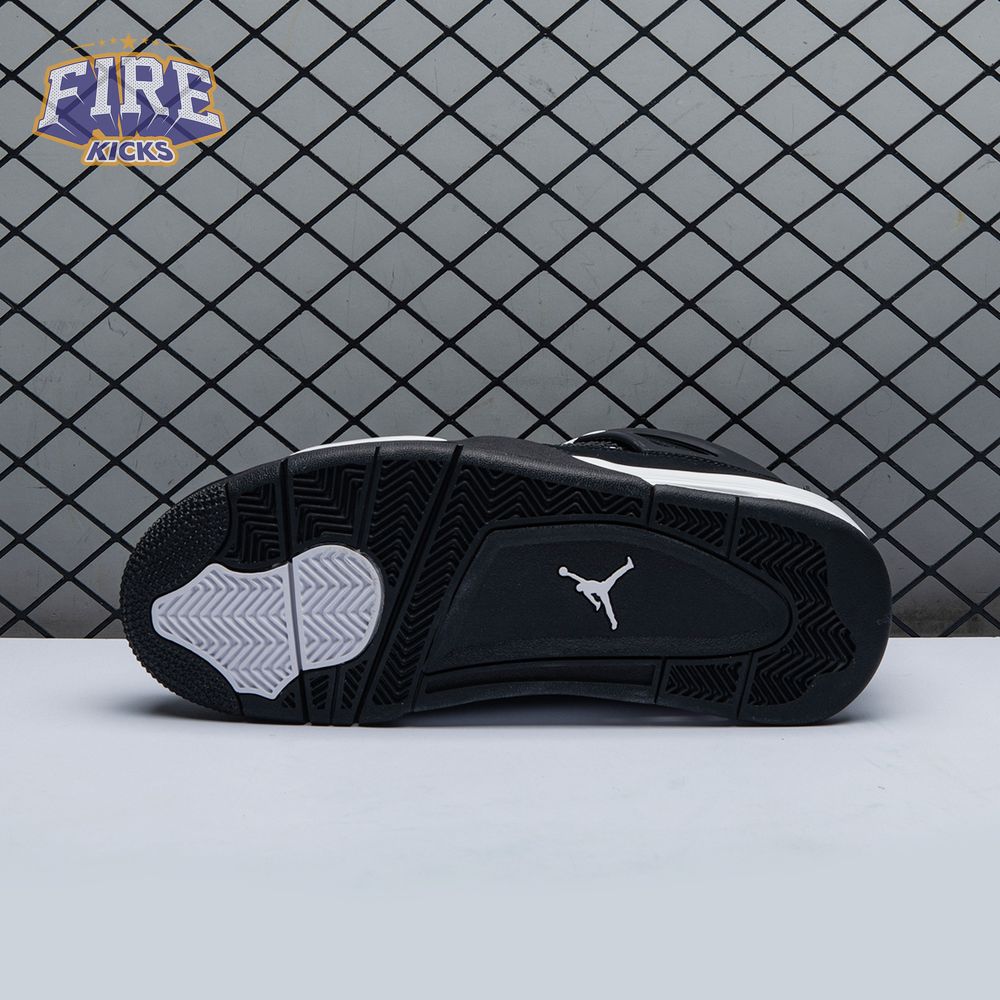 Air Jordan 4 Retro White Thunder FQ8138 001 Unisex