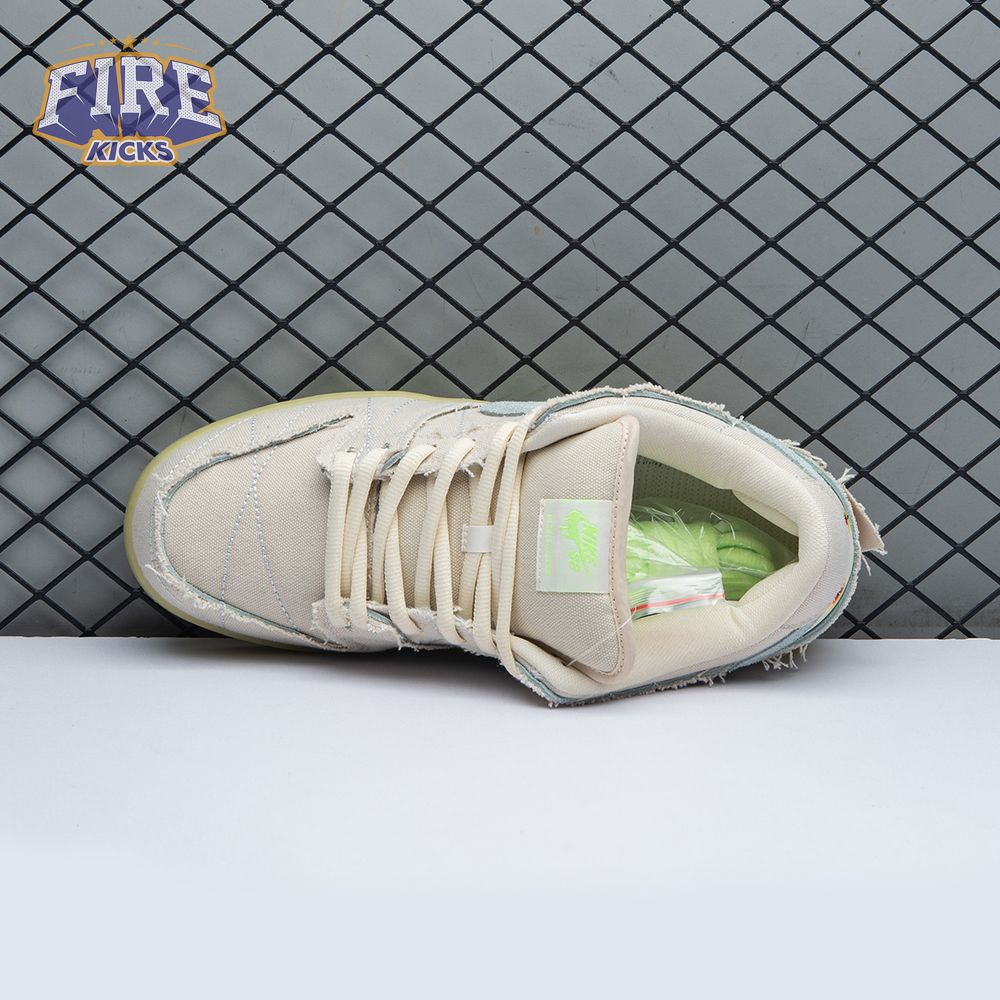 Nike SB Dunk Low Mummy DM0774 111 Unisex