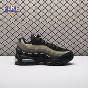 Nike Air Max 95 SP Undefeated Geo La Brea Medium Olive IB4523-200 Men's