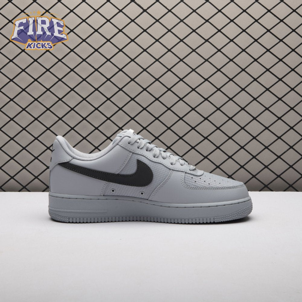 Nike Air Force 1 '07 LV8 IR0952-002 Unisex