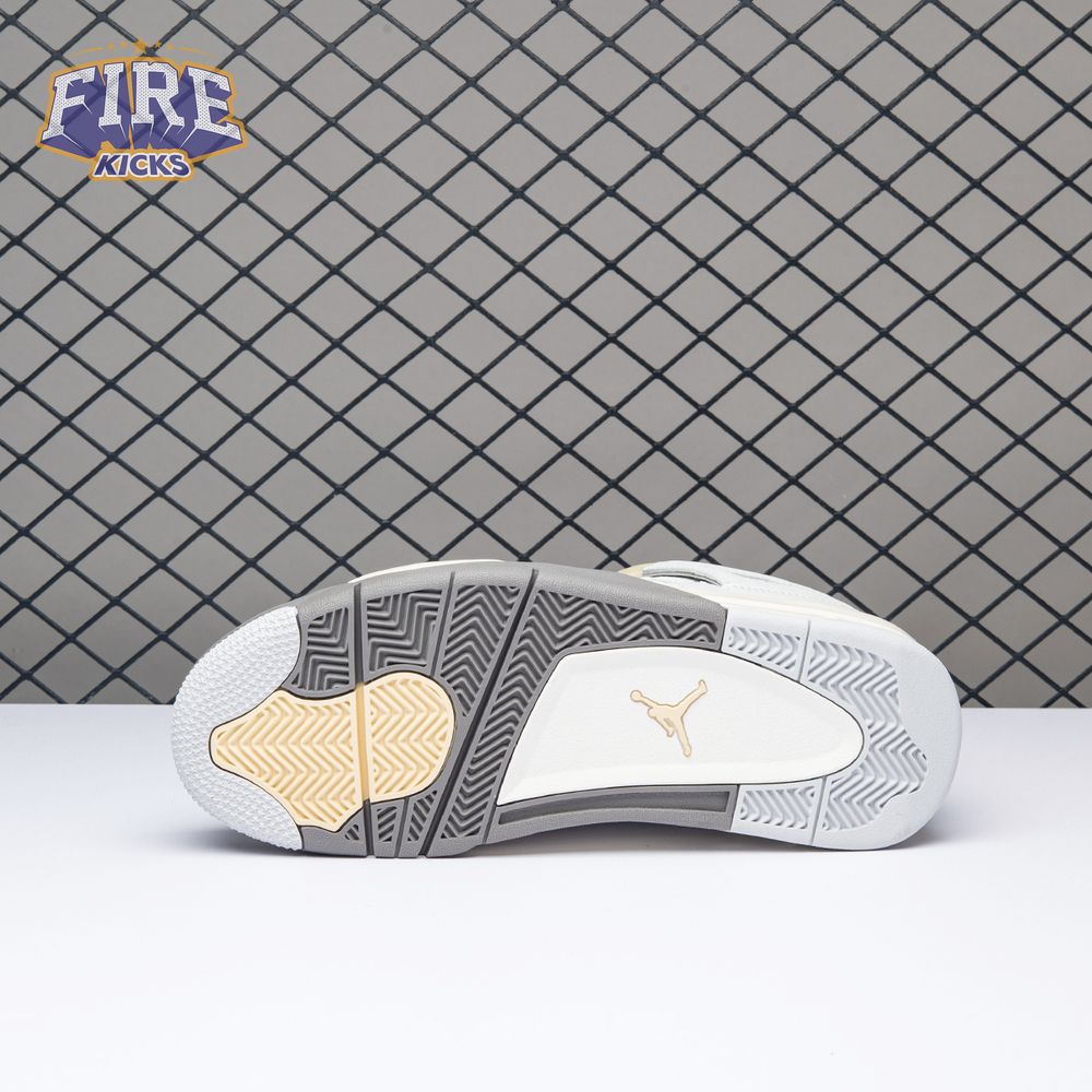Jordan 4 Retro SE Craft Photon Dust DV3742-021 Men's