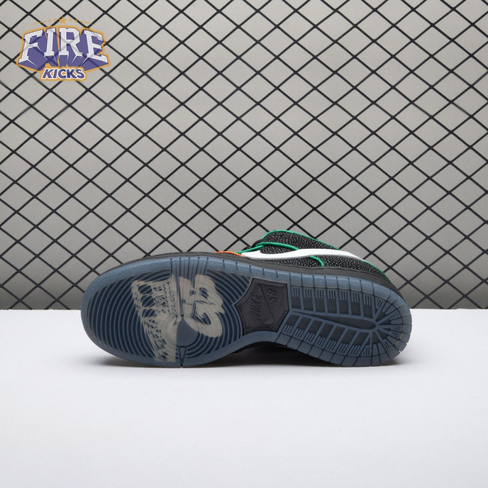 Nike SB Dunk Low Bronx Girls Skate HV1664-001 Men's