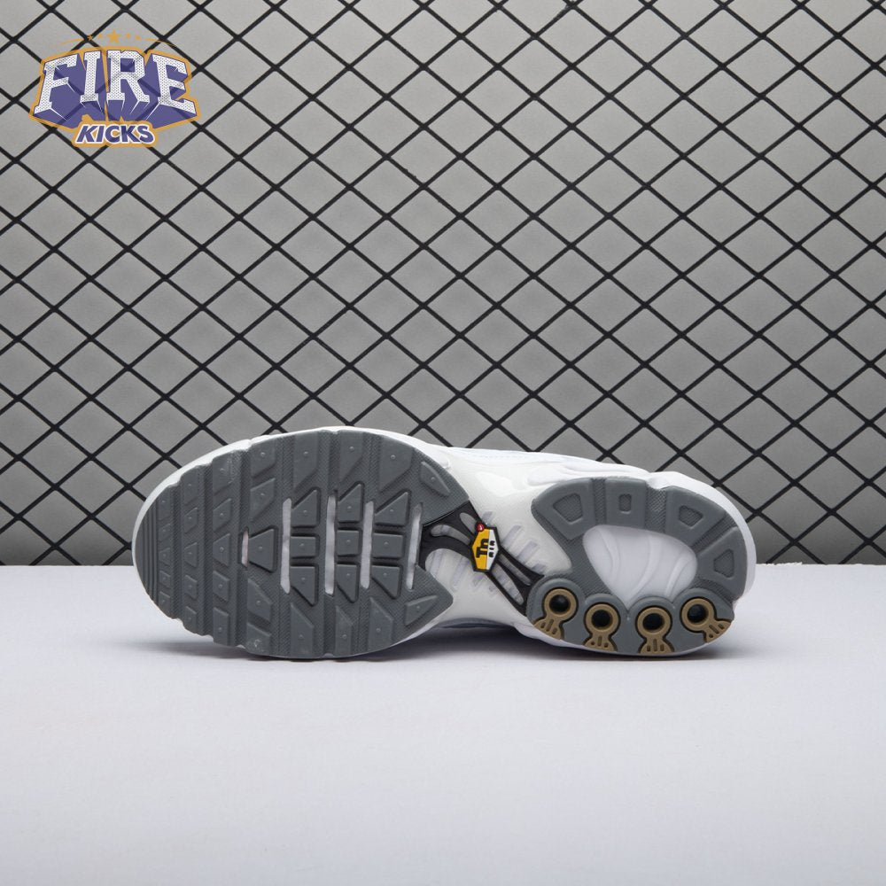 Nike Air Max Plus White 604133-139 Men's