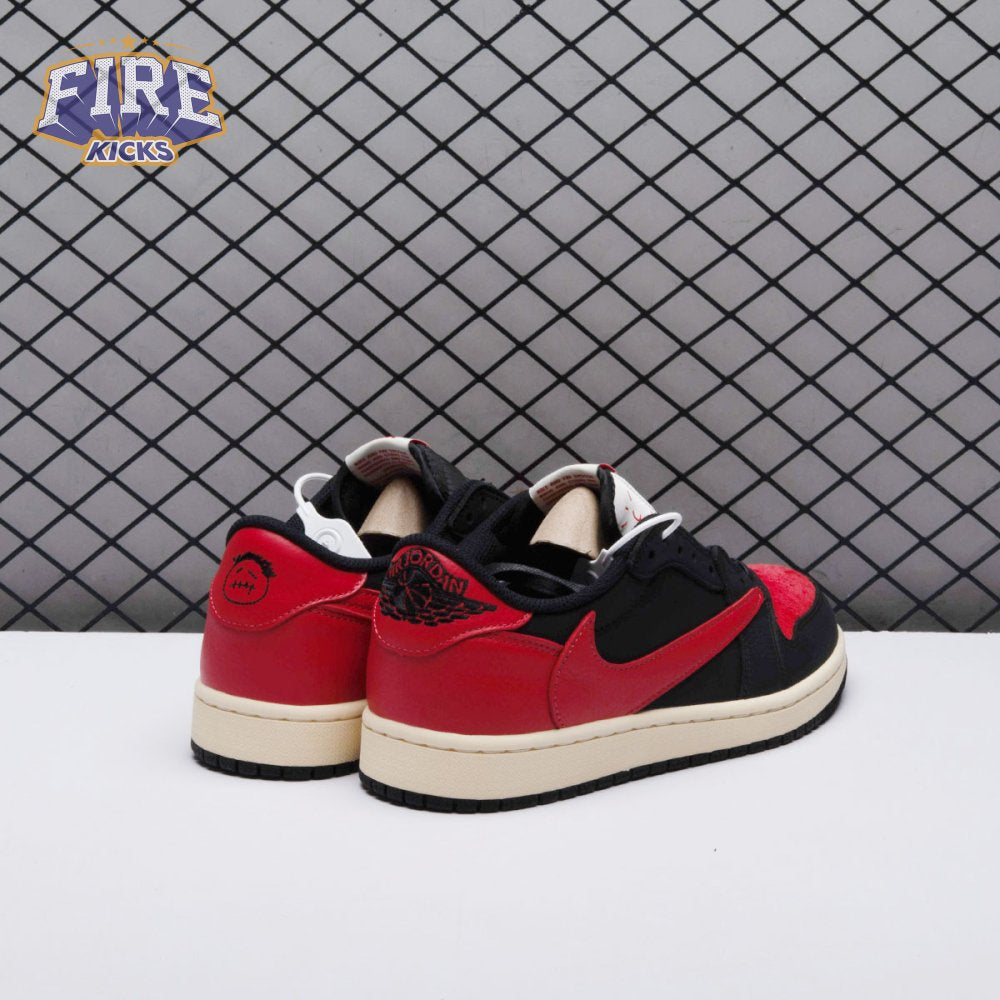 Travis Scott x Air Jordan 1 Low Bred Unisex