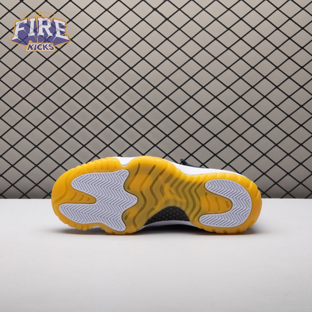 Air Jordan 11 Retro AT7802-115 Men's