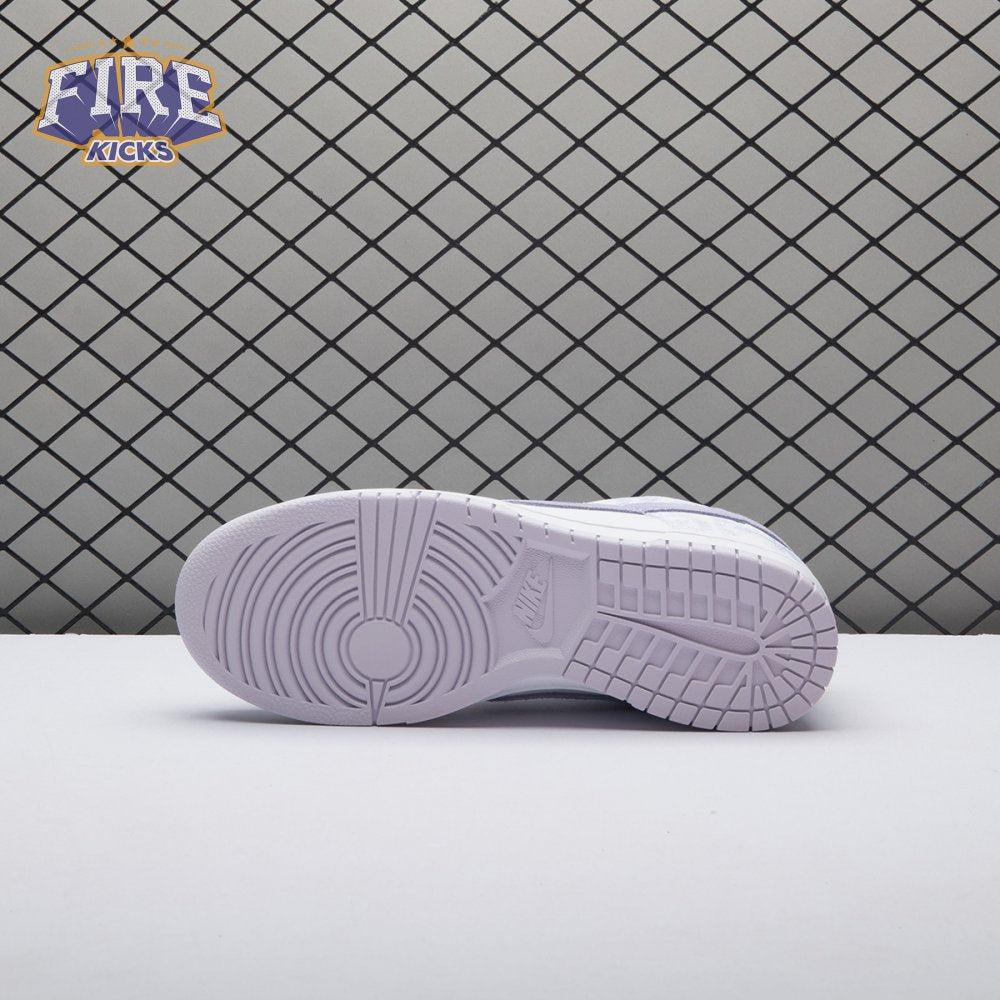Nike Dunk Low OG Purple Pulse Unisex