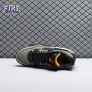Jordan 4 Retro OG SP Undefeated (2025) IB1519-200 Unisex