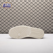 Jordan 1 Retro Low OG Sail HQ6998-100 Unisex