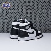 Jordan 1 Retro Black White 555088-010 Unisex