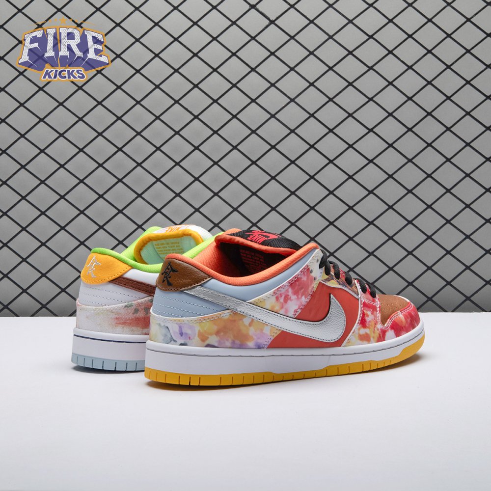 Dunk Low Pro SB 'Street Hawker' Unisex
