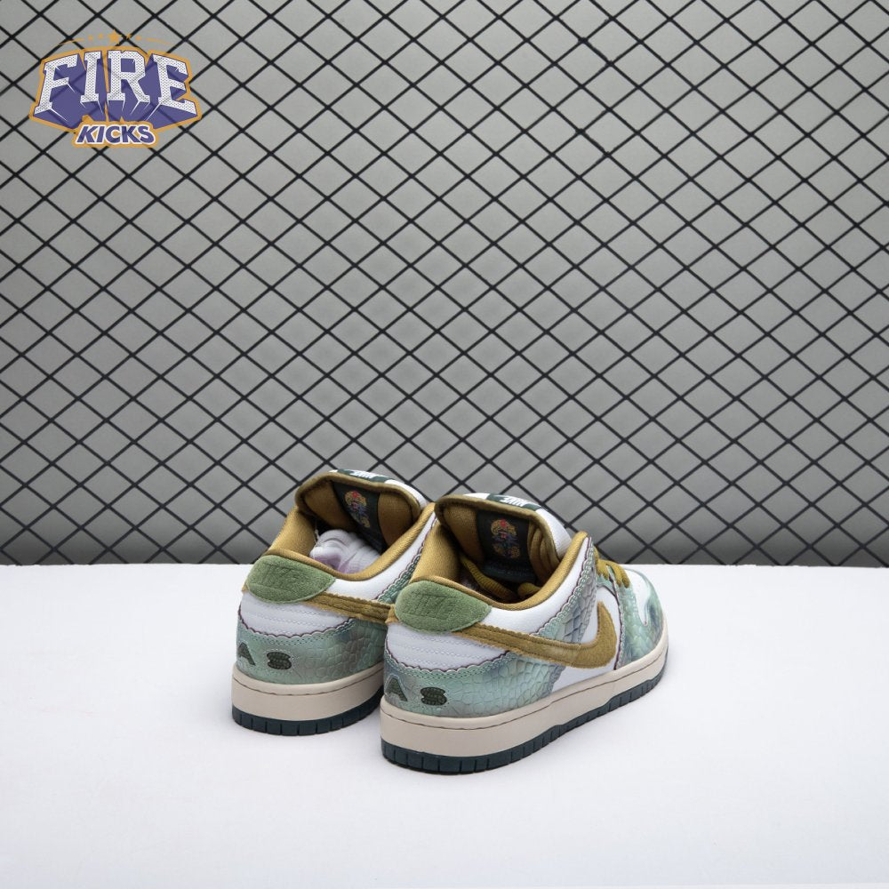 Nike SB Dunk Low Alexis Sablone Chameleon HJ3386-300 Unisex