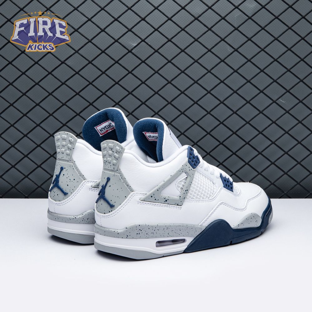 Air Jordan 4 Midnight Navy Unisex