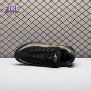 Nike Air Max 95 SP Undefeated Geo La Brea Medium Olive IB4523-200 Men's