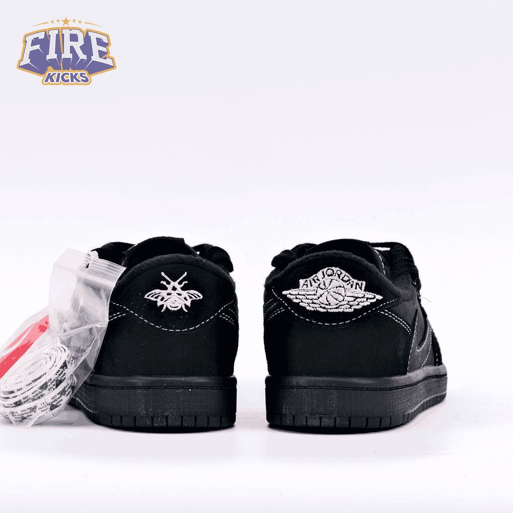Travis Scott x Air Jordan 1 Low Black Phantom( child) Size 27.5-35