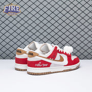 Nike Dunk Low SE Merry Christmas DO9457-112 Unisex