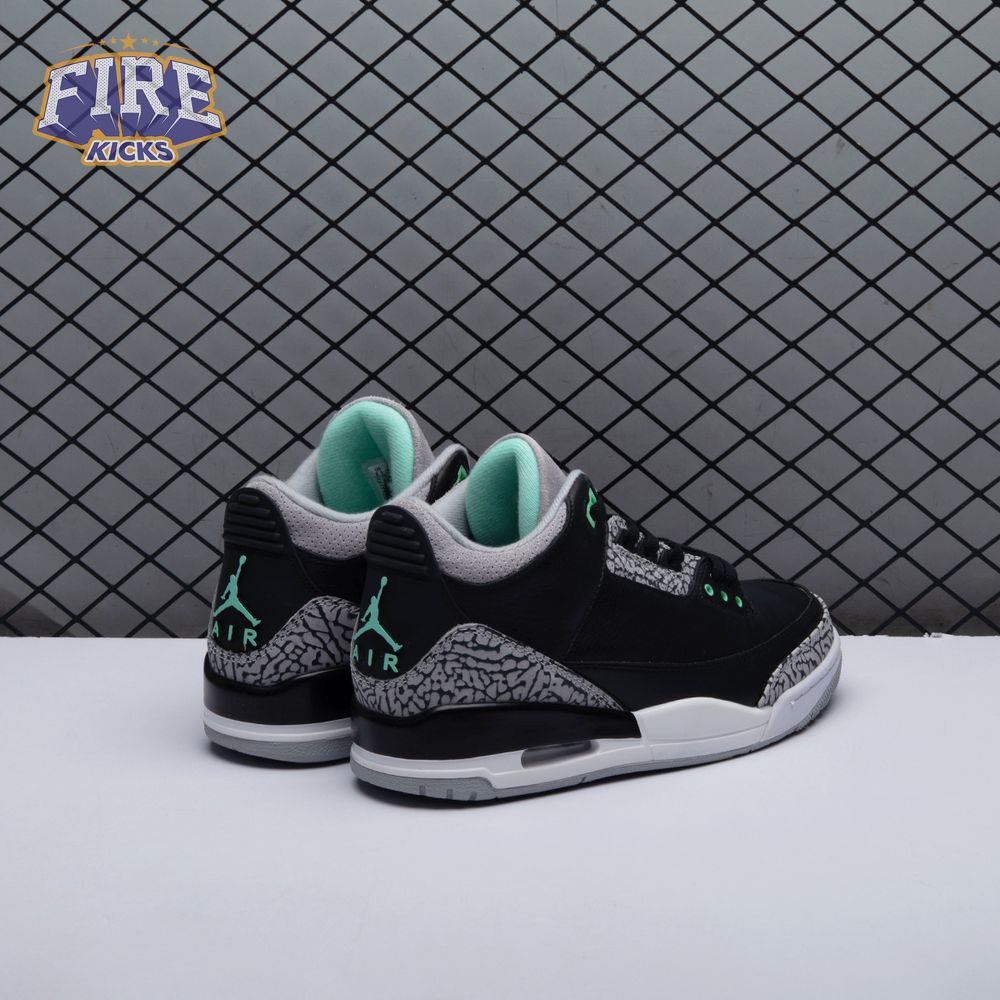 Jordan 3 Retro Green Glow CT8532-031 Unisex