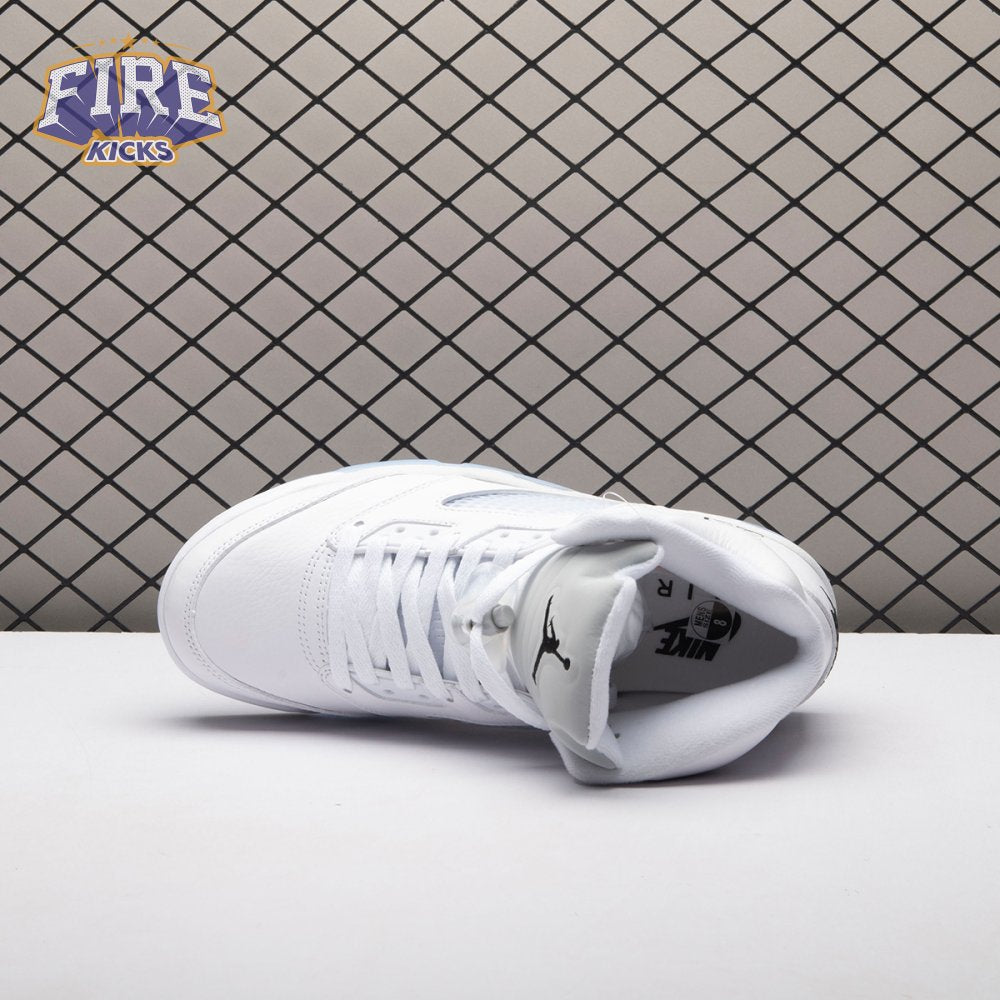Jordan 5 Retro White Metallic (2026) HQ7978-103 Unisex