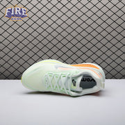Nike Vomero 18 Barely Green Hyper Crimson HM6803-300 Unisex