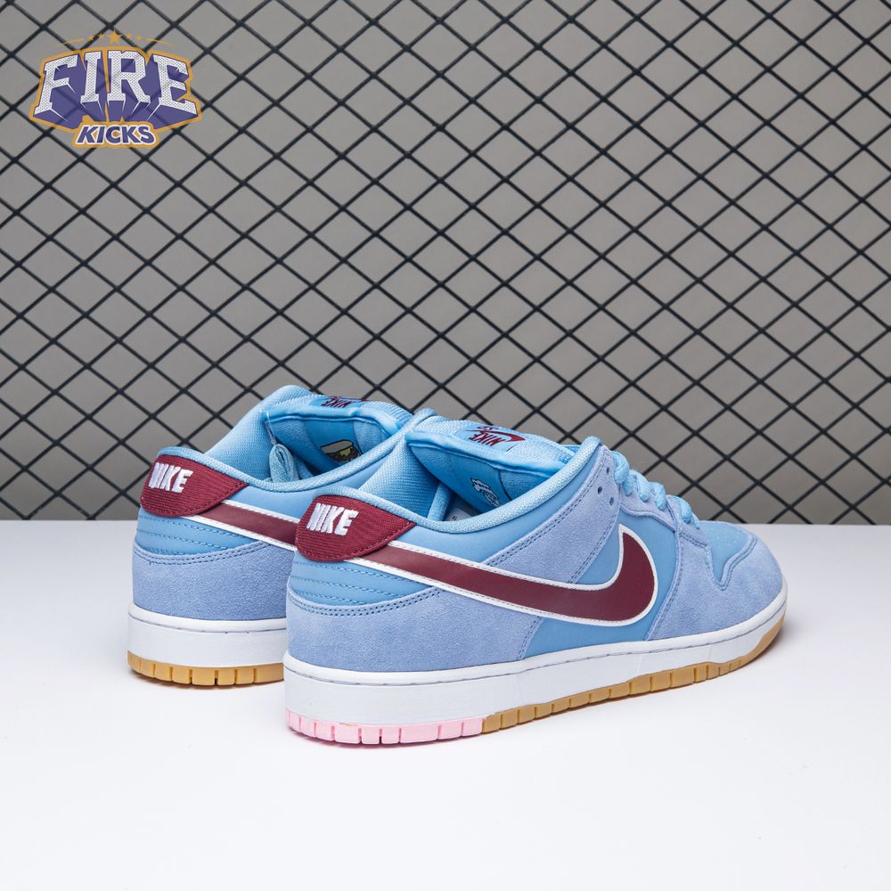 Nike SB Dunk Low Philadelphia Phillies DQ4040-400 Unisex