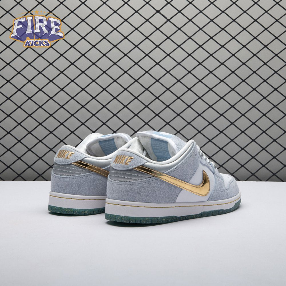 Sean Cliver x Dunk Low SB 'Holiday Special' Men's