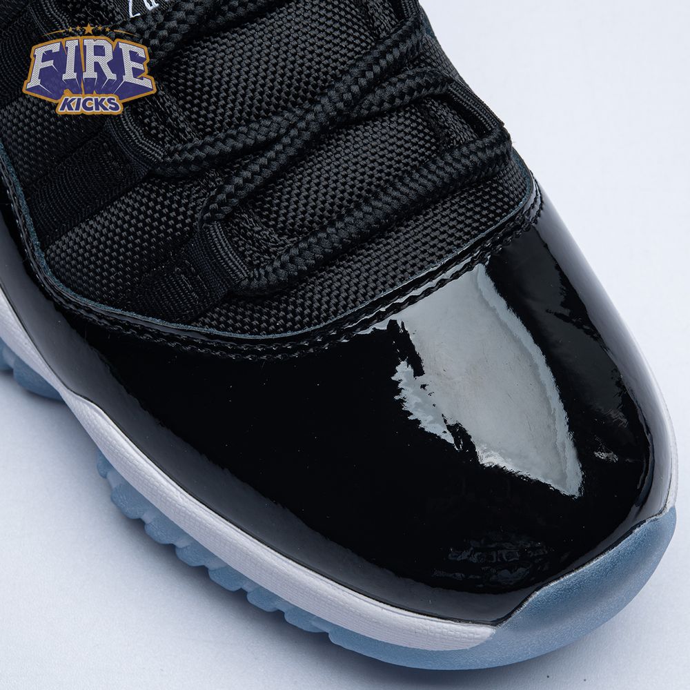 Air Jordan 11 Low 'Space Jam' FV5104-004 Men's