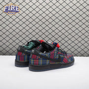 Nike SB Dunk Low Nardwuar II1493-600 Men's
