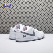 Nike SB Dunk Low 94 White Metallic Silver HQ8487-100 Unisex