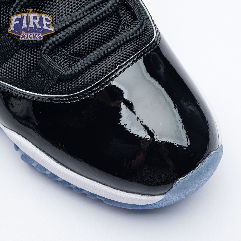 Air Jordan 11 Retro Space Jam Unisex