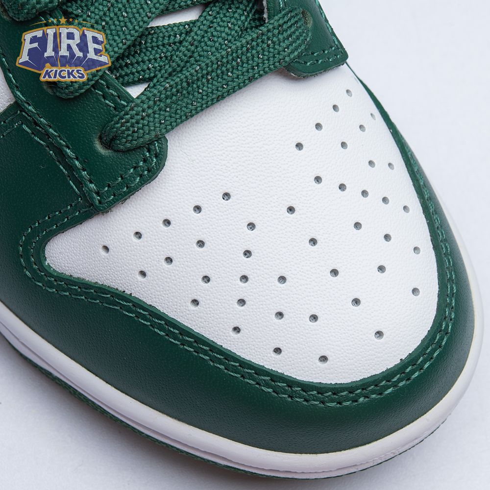 Nike Dunk Low Team Green SP Unisex