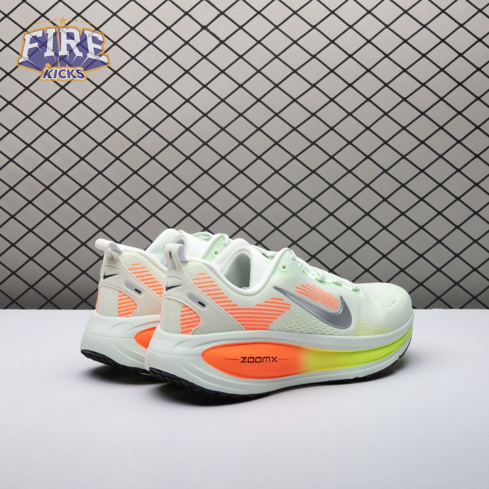Nike Vomero 18 Barely Green Hyper Crimson HM6803-300 Unisex