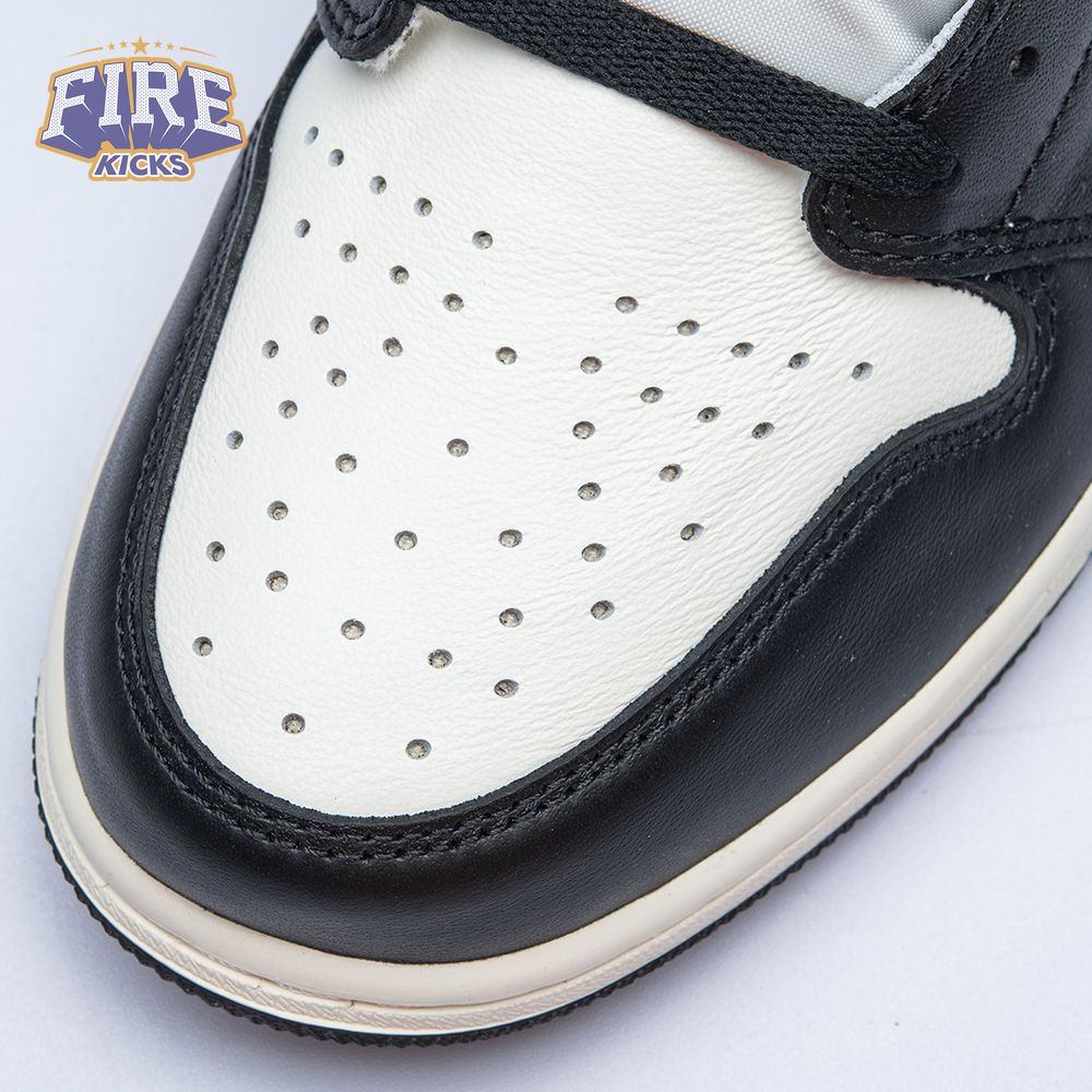 Jordan 1 Retro High Dark Mocha Unisex