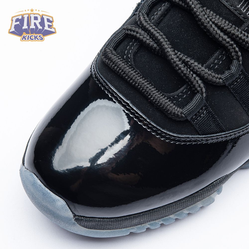 Air Jordan 11 Retro Cap and Gown Men's