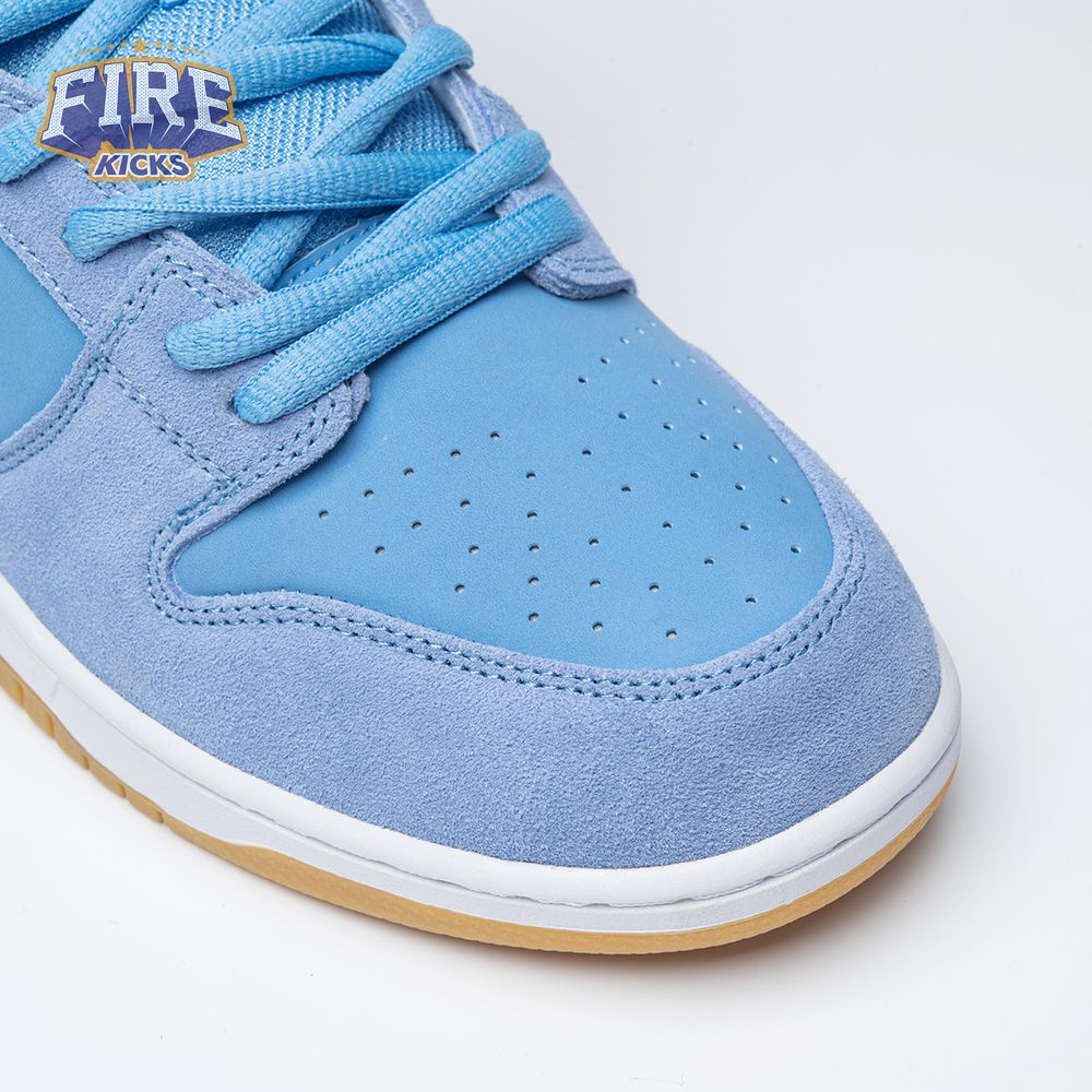 Nike SB Dunk Low Philadelphia Phillies DQ4040-400 Unisex
