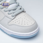 Nike SB Dunk Low White Lobster (Friends And Family) FD8776-100 Unisex