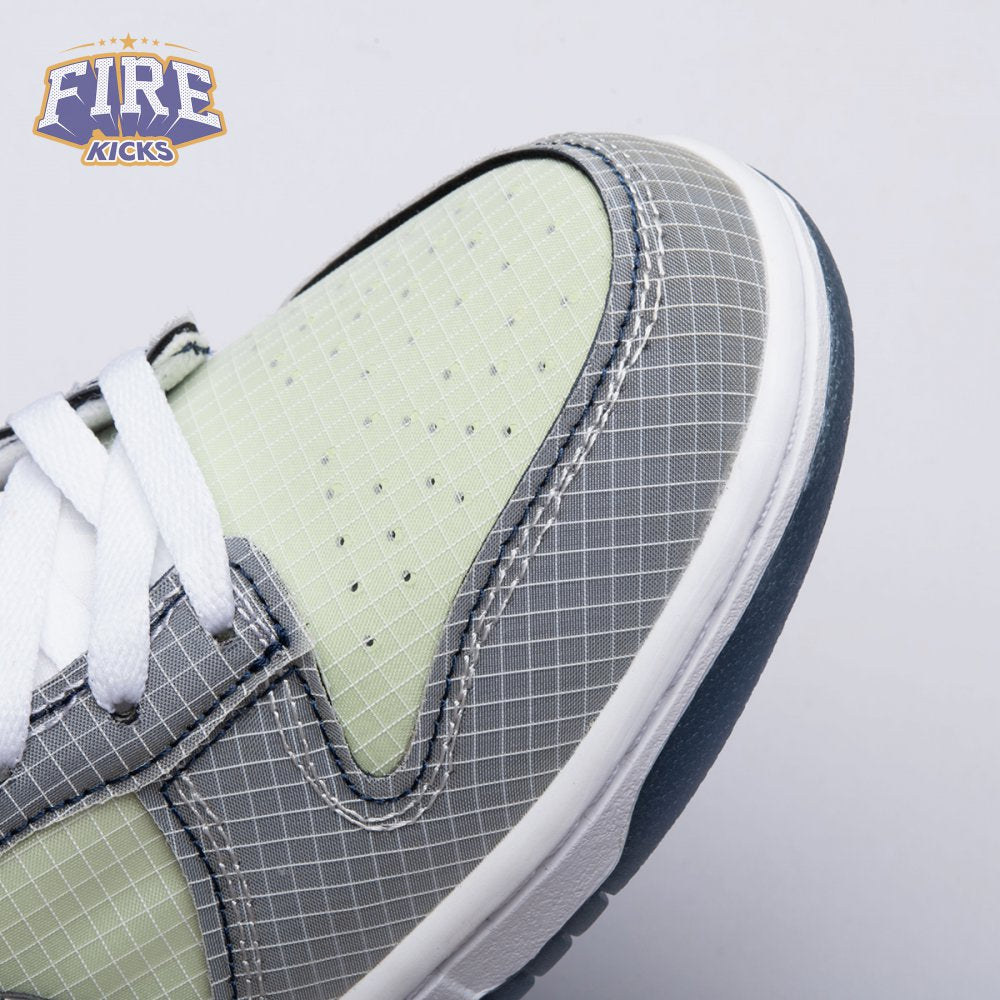 Nike Dunk Low Union Passport Pack Pistachio DJ9649-401 Unisex