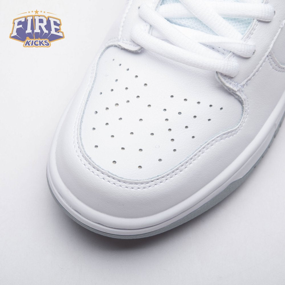 Nike SB Dunk Low 94 White Metallic Silver HQ8487-100 Unisex