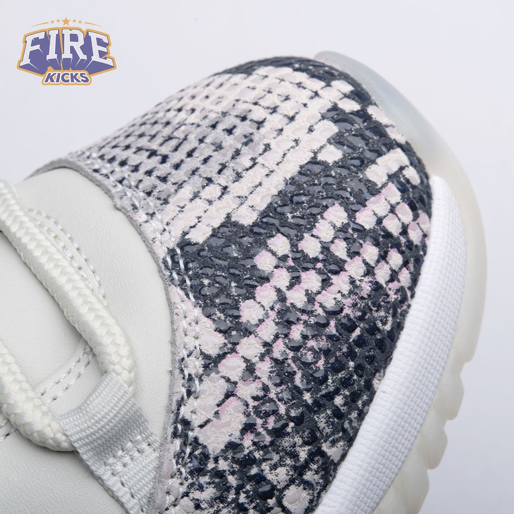Jordan 11 Retro Low Snake Light Bone CD6846-002 Unisex