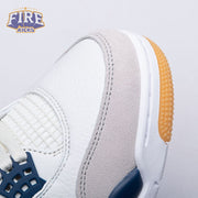 Jordan 4 SB "Summit White/Navy" DR5415-100 Unisex