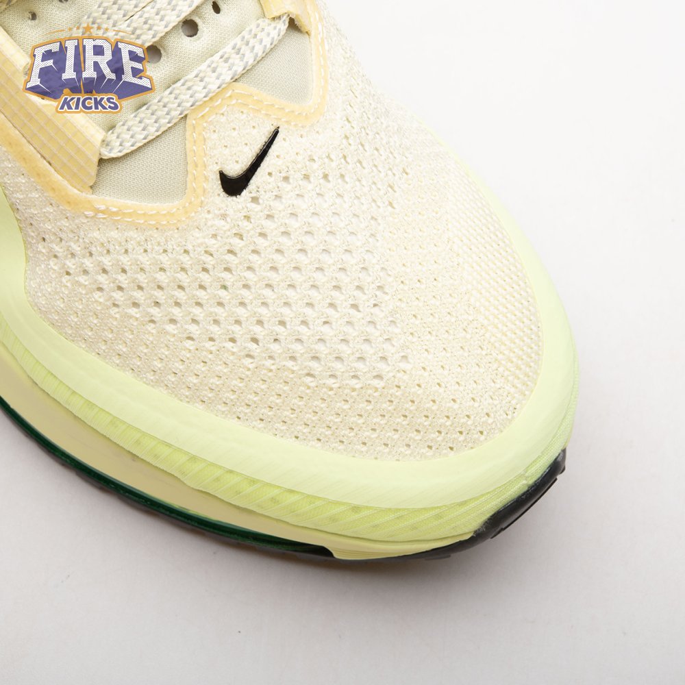 Nike Pegasus Premium Alabaster Volt HQ2592-701 Unisex
